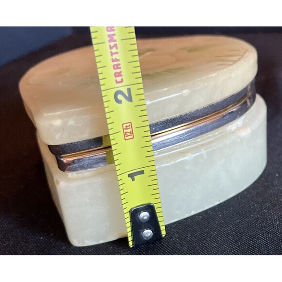 Heart Shaped Alabaster Jewelry Trinket Box Container Hand Carved Stone in Italy - Picture 14 of 14